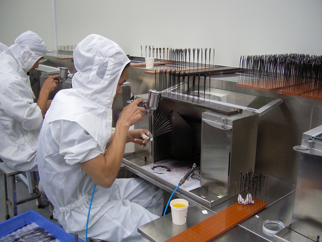 噴塗抽氣生產線